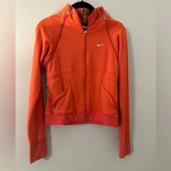 Nike Sphere Dry Full Zip Jacket Women’s Size Small Coral Athleisure Sporty - Picture 1 of 7